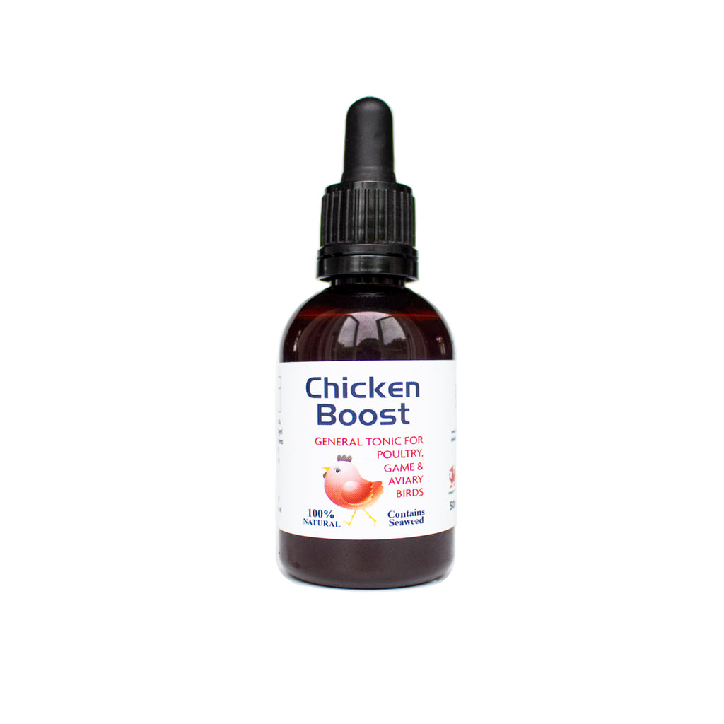 Chicken Boost er en general styrkende blanding til dine høns, som både kan bruges dagligt eller på tidspunktet, hvor dine høns udsættes for ekstra stress. Produktet er 100% naturligt og kan derfor bruges uden at skulle være bange for påvirkning af hverken æg eller kød på dine høns. En naturlig måde at sikre dine høns sundhed.